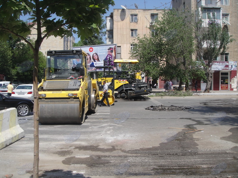 На одной из центральных улиц Баку начался ремонт - ОБНОВЛЕНО - ФОТО