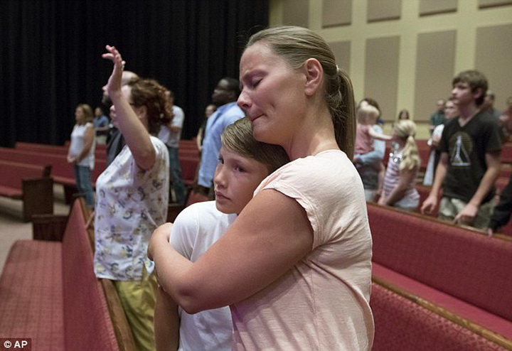 Теракт в США: расстреляли морских пехотинцев - ОБНОВЛЕНО - ФОТО