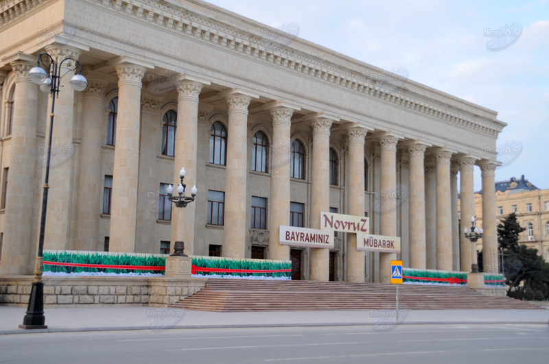 Баку готовится к красочным торжествам по случаю Новруза - ФОТОСЕССИЯ