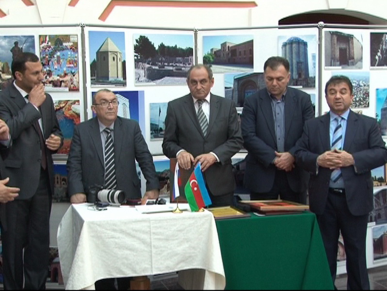 В Санкт-Петербурге открылась выставка, посвященная культурному наследию Нахчывана - ФОТО