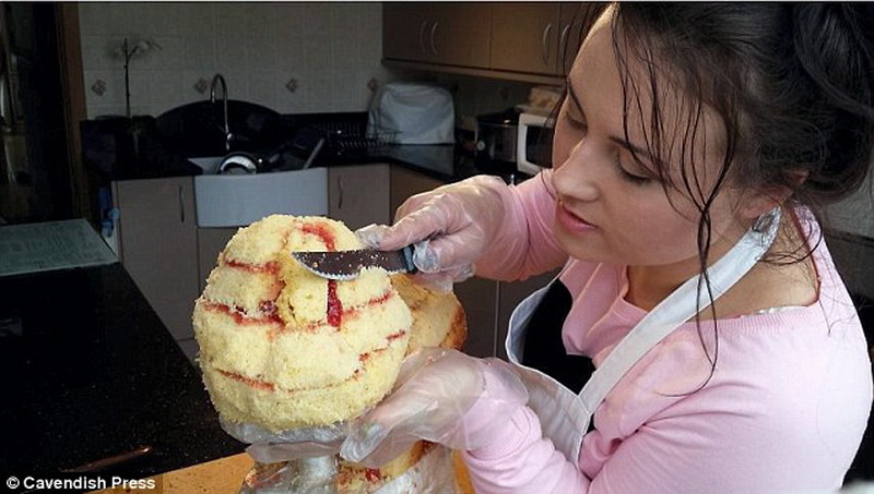 Сладкие джунгли: в Британии испекли невероятные торты - ФОТО