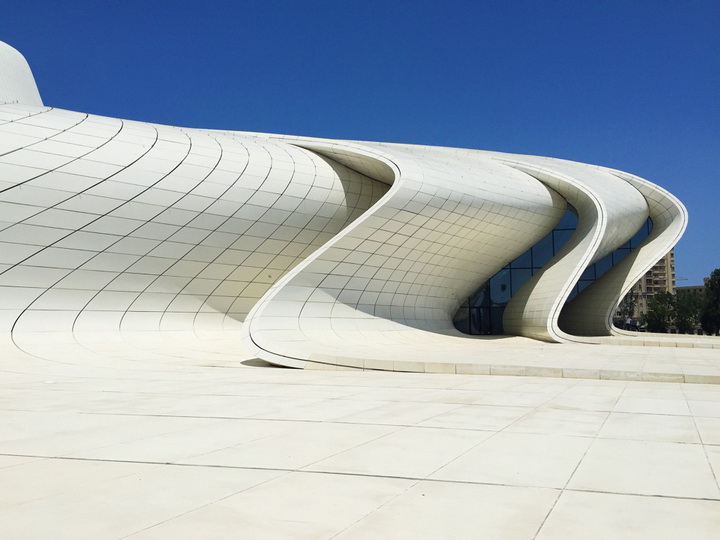 Центр Гейдара Алиева привел в восторг известного блогера - ФОТОГАЛЕРЕЯ