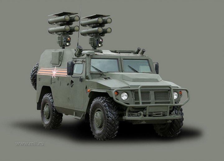 Новейшая российская военная техника на параде 9 мая - ФОТОСЕССИЯ