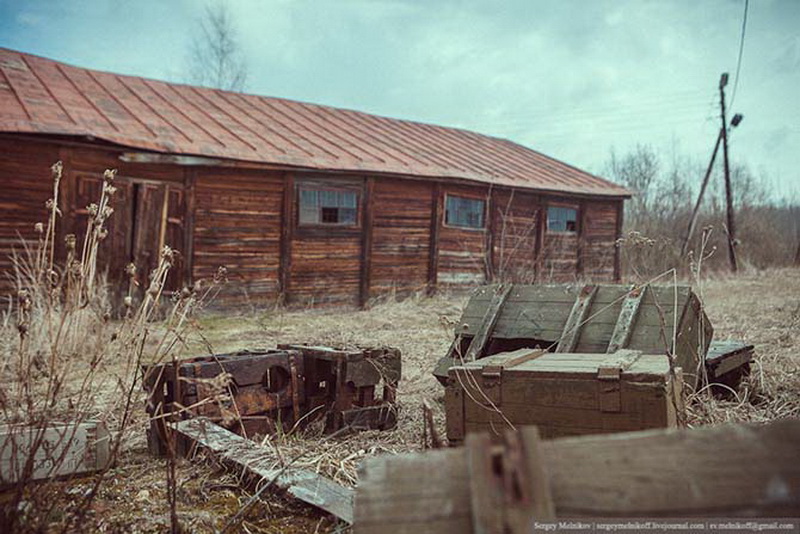 Декорации кварталов разрушенного Сталинграда - ФОТОСЕССИЯ