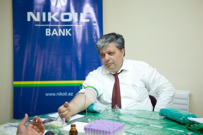 Коллектив NIKOIL | BANK-а принял участие в донорской акции, посвященной дню рождения Общенационального лидера Азербайджана Гейдара Алиева