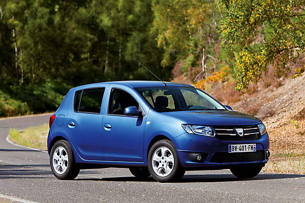 Sandero Stepway: авто для плохих дорог и активного отдыха - ФОТОСЕССИЯ
