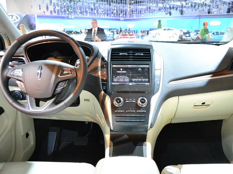 Новый Lincoln MKC: если бы Ford Kuga делали для Америки - ФОТО