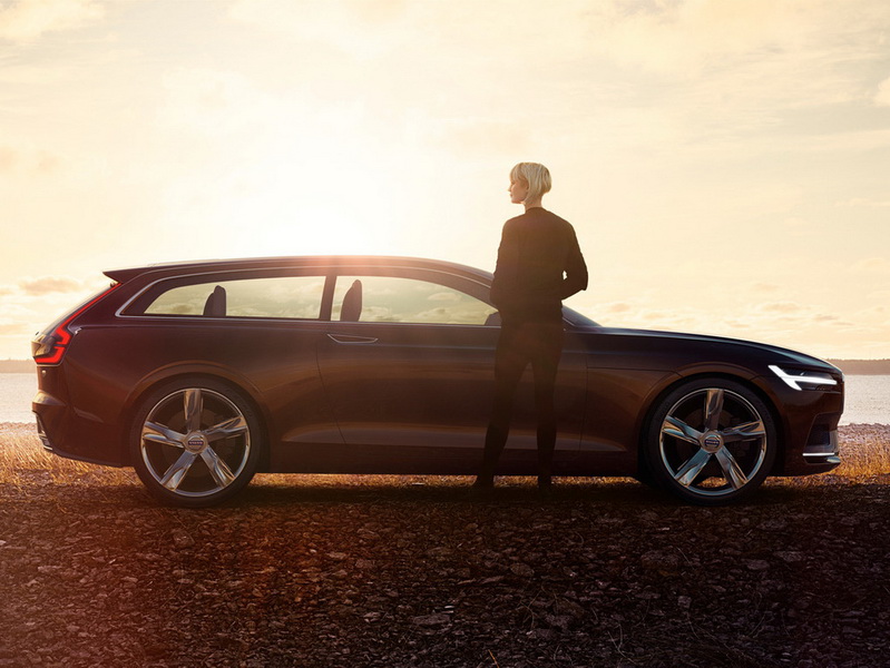 Volvo рассекретил концептуальный универсал для Женевы - ФОТО