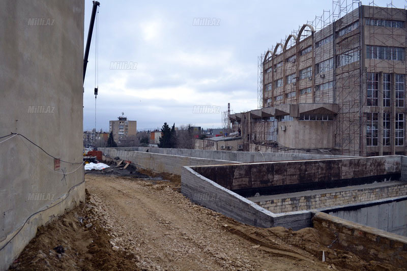 Bakıda yeni metro stansiyası tikilir – FOTO
