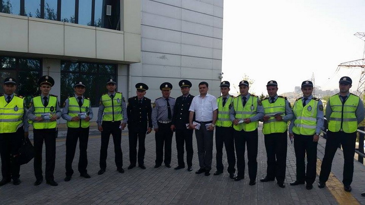 Yol polisinin xarici vətəndaşla ünsiyyətində problem olmayacaq – FOTO