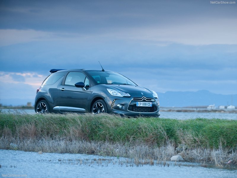 "Заряженный" кабриолет от Citroen станет серийным - ФОТО