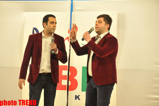 Сегодня день рождения КВН: от "Парней из Баку" до "Сборной" - 3D ФОТО