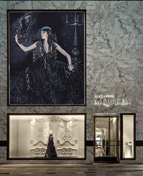 Бутик Alexander McQueen открылся в Port Baku Mall - ФОТО
