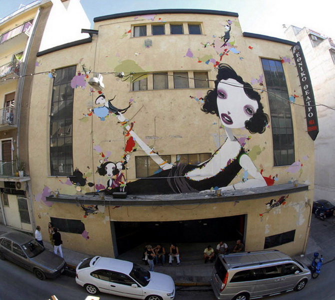 "Картинная галерея Day.Az": Причудливые инсталляции - ФОТО