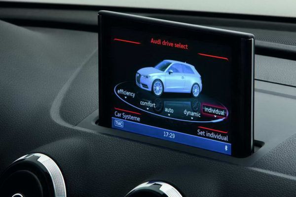 Audi A3 2013: умный автомобиль со спортивным характером - ФОТОСЕССИЯ