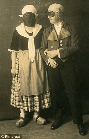 Ретро-костюмы на Хэллоуин - ФОТОСЕССИЯ