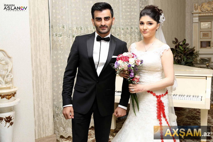 Azərbaycanlı müğənni evləndi – FOTO