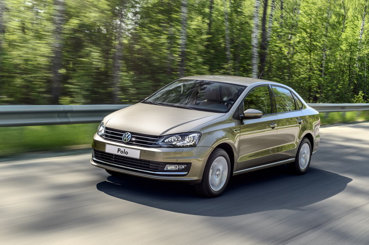 Обновленный седан Volkswagen Polo - ФОТОСЕССИЯ