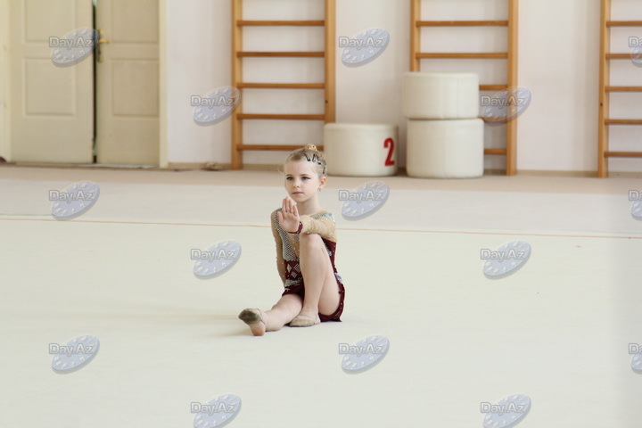 Будущие победители. Один день в Бакинской школе гимнастики - РЕПОРТАЖ - ФОТО