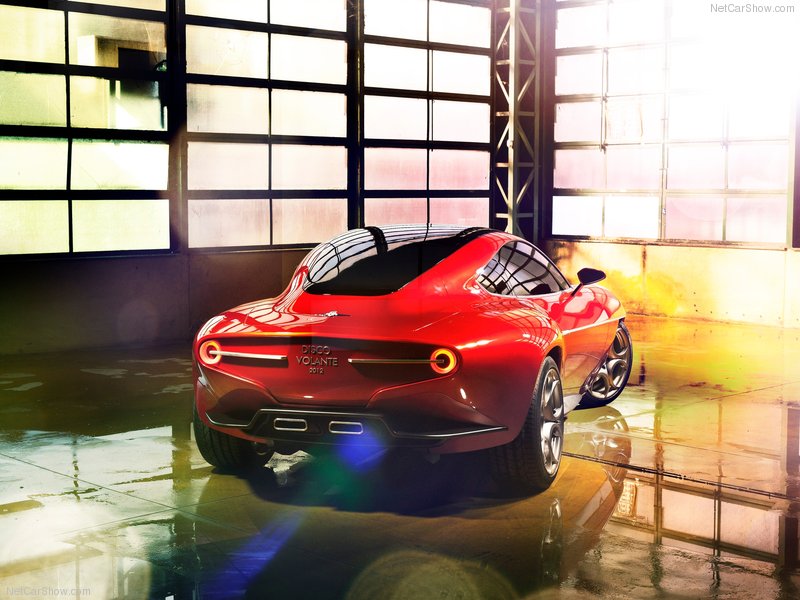 Alfa Romeo создала "летающую тарелку" - ФОТОСЕССИЯ