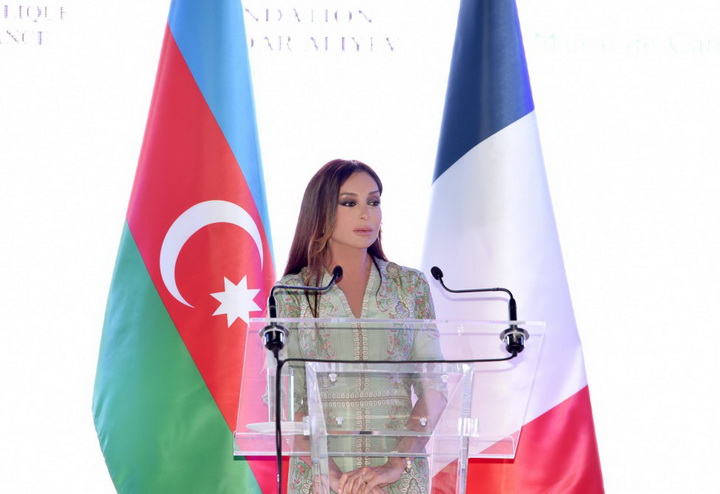 Мехрибан Алиева: "Французско-азербайджанские отношения стремительно развиваются во многих сферах" - ФОТО
