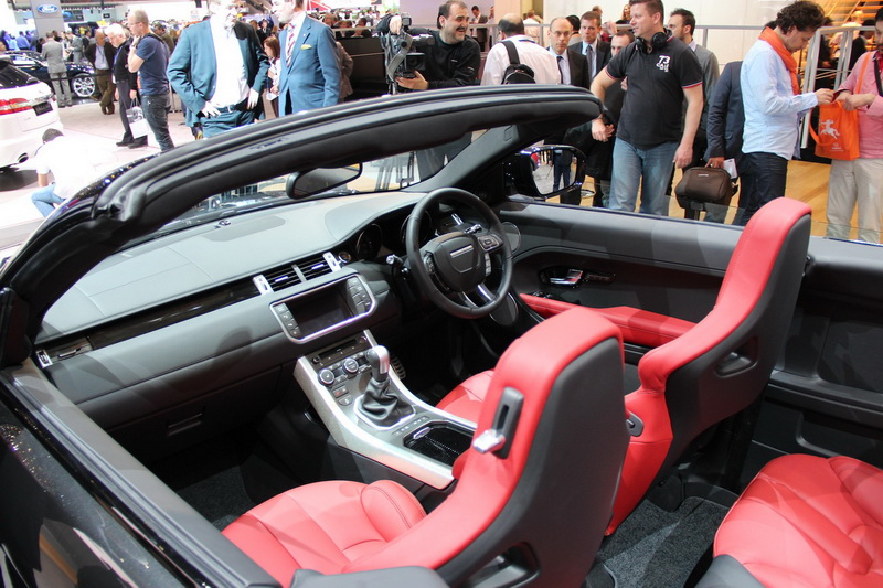 Range Rover Evoque все же сбросит крышу - ФОТО