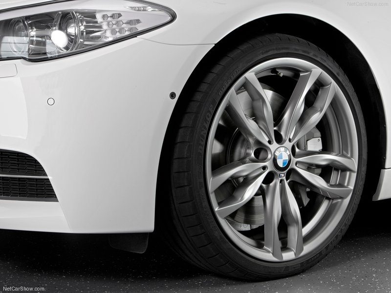 Новый BMW M550d с новым три-турбо дизельным двигателем - ФОТОСЕССИЯ