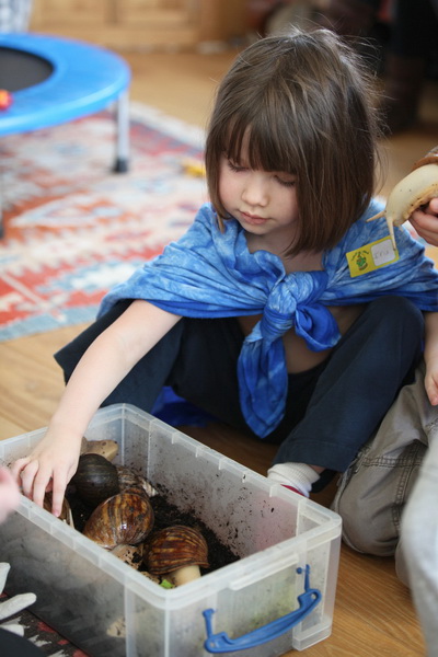 "Картинная галерея" Day.Az: Потрясающие работы девочки-аутиста - ФОТО