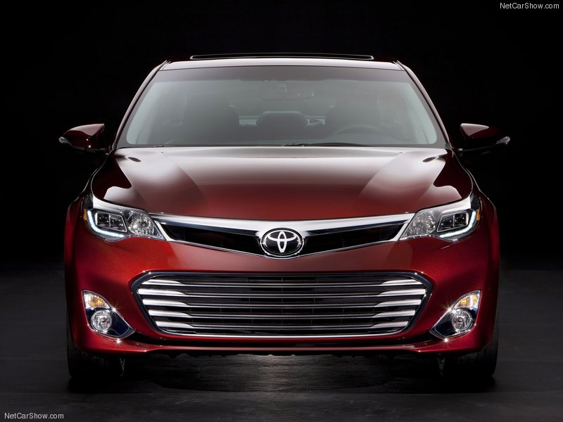 Toyota представила новый Avalon премиум-класса - ФОТОСЕССИЯ