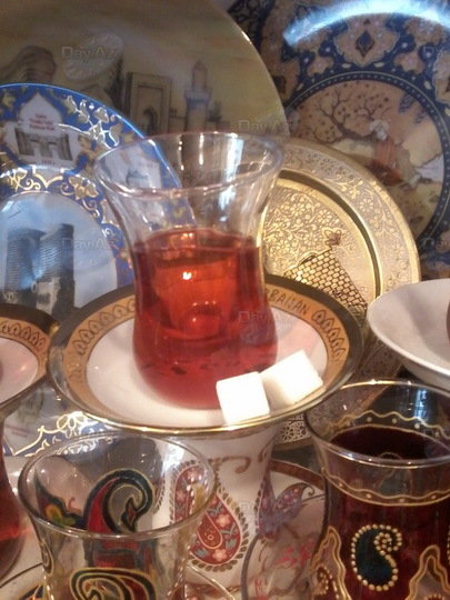 Что покупают в Баку иностранные туристы?