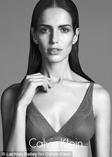 Calvin Klein раскритиковали за толстую модель - ФОТО