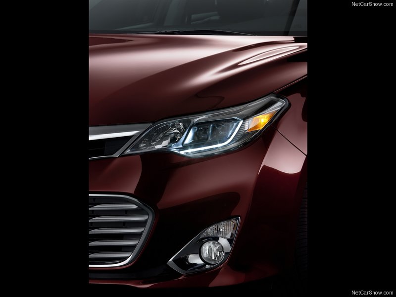 Toyota представила новый Avalon премиум-класса - ФОТОСЕССИЯ