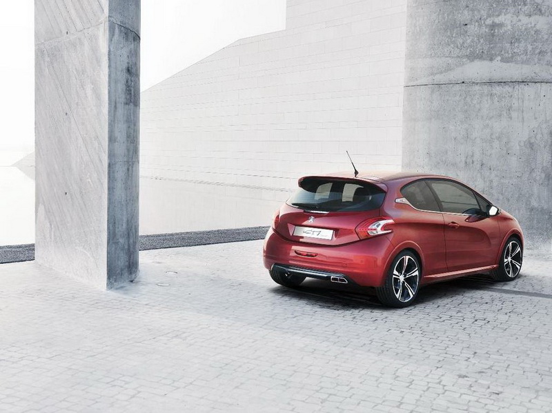 Хэтчбек Peugeot 208 GTi пойдет в серийное производство - ФОТО