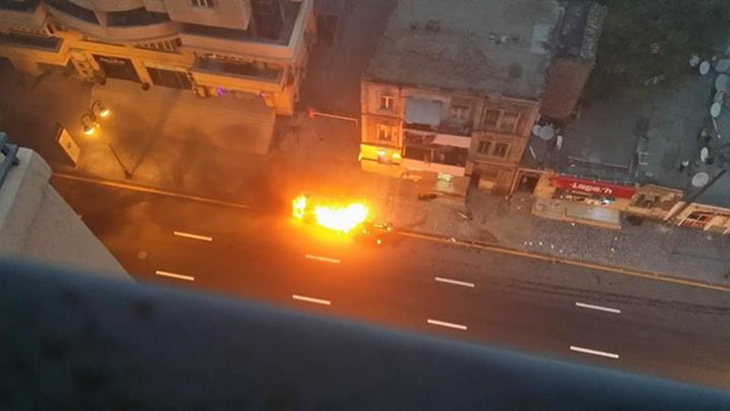 В столице сгорел Maserati - ОБНОВЛЕНО - ФОТО