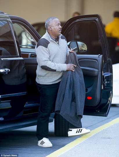 Дочь Уитни Хьюстон поправляется - ОБНОВЛЕНО - ФОТО