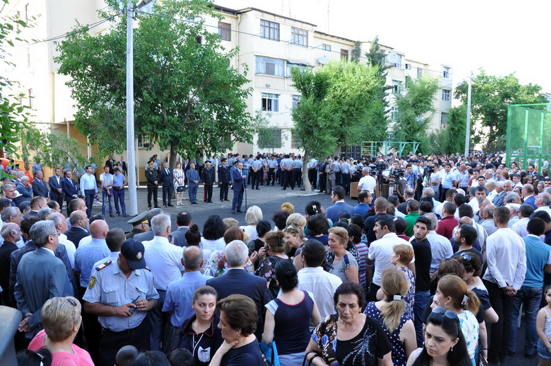 Sumqayıtda nümunəvi məhəllə açıldı - FOTO
