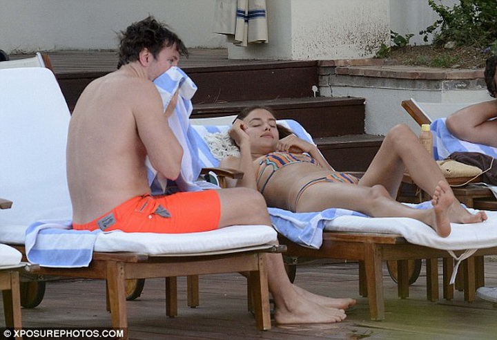 Папарацци поймали страстно целующихся Ирину Шейк и Брэдли Купера - ФОТО