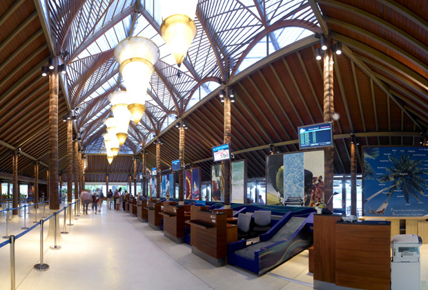 Пять аэропортов, в которых можно ждать вылета вечно - ФОТО