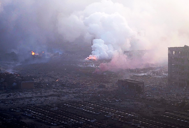 Мощный взрыв в Китае, есть погибшие, 500 раненых - ОБНОВЛЕНО - ФОТО - ВИДЕО