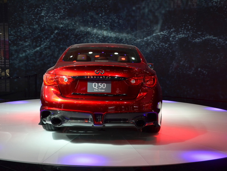 Седан Infiniti с мотором от суперкара близок к серийному производству - ФОТО
