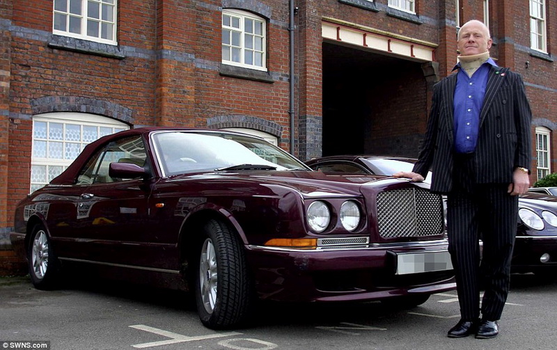 Британский миллиардер "зароет" в землю $400 млн - ФОТО