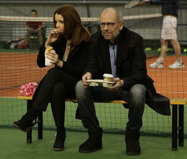 Звездные пары с огромной разницей в возрасте - ФОТО