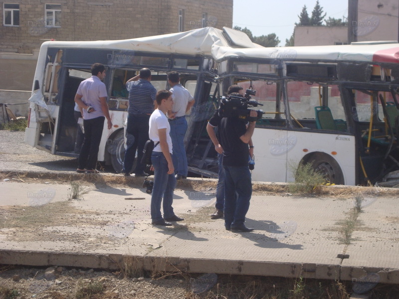 Обнародован полный список раненых и погибших в результате столкновения поезда с автобусом в Баку – ОБНОВЛЕНО – ФОТО - ВИДЕО – ОПРОС