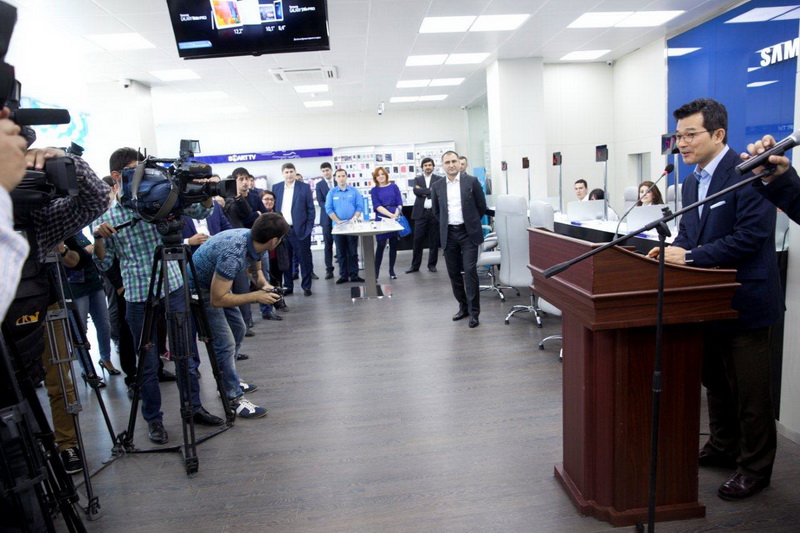 Samsung Service Plaza теперь и в Баку! - ФОТО