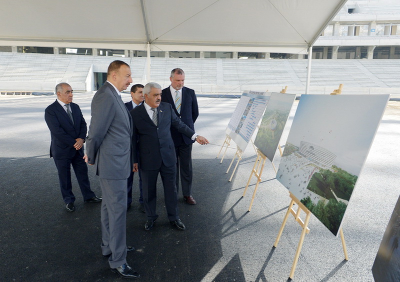 Президент Ильхам Алиев ознакомился с ходом работ по строительству Олимпийского стадиона, ряда дорожных объектов и восстановлению экосреды озера Беюкшор - ОБНОВЛЕНО - ФОТО