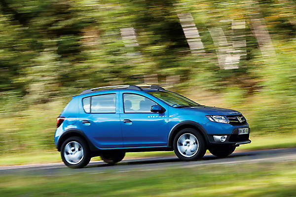 Sandero Stepway: авто для плохих дорог и активного отдыха - ФОТОСЕССИЯ