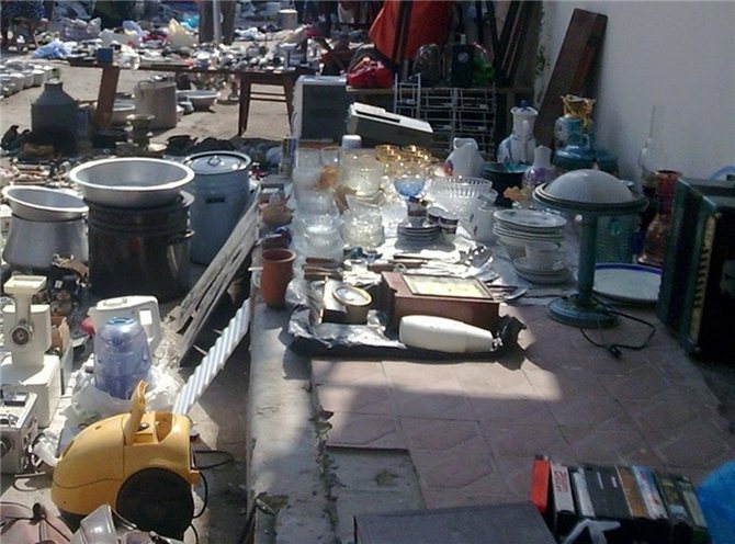 “26-lar”ın fotoları və monqol pulu satılan “bit bazarı” – FOTO