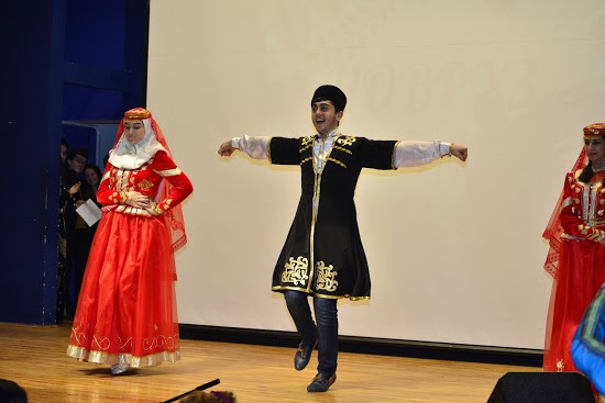 Азербайджанцы Беларуси отметили праздник Новруз - ФОТО