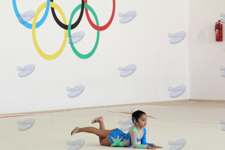 Будущие победители. Один день в Бакинской школе гимнастики - РЕПОРТАЖ - ФОТО