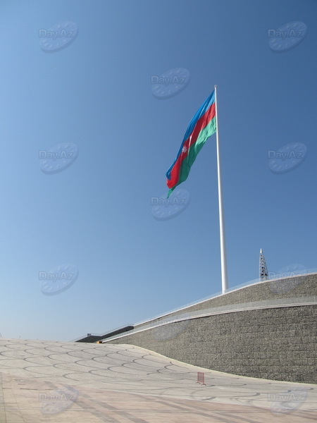Новый символ Баку: Площадь государственного флага - ФОТОСЕССИЯ